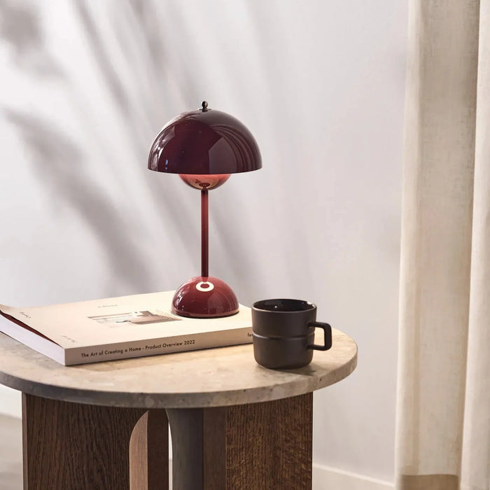 LeuchtMoment™ | Iconic table lamp
