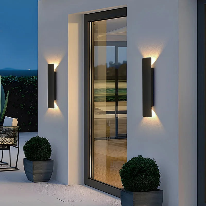 Azura™ | Modern outdoor wall light