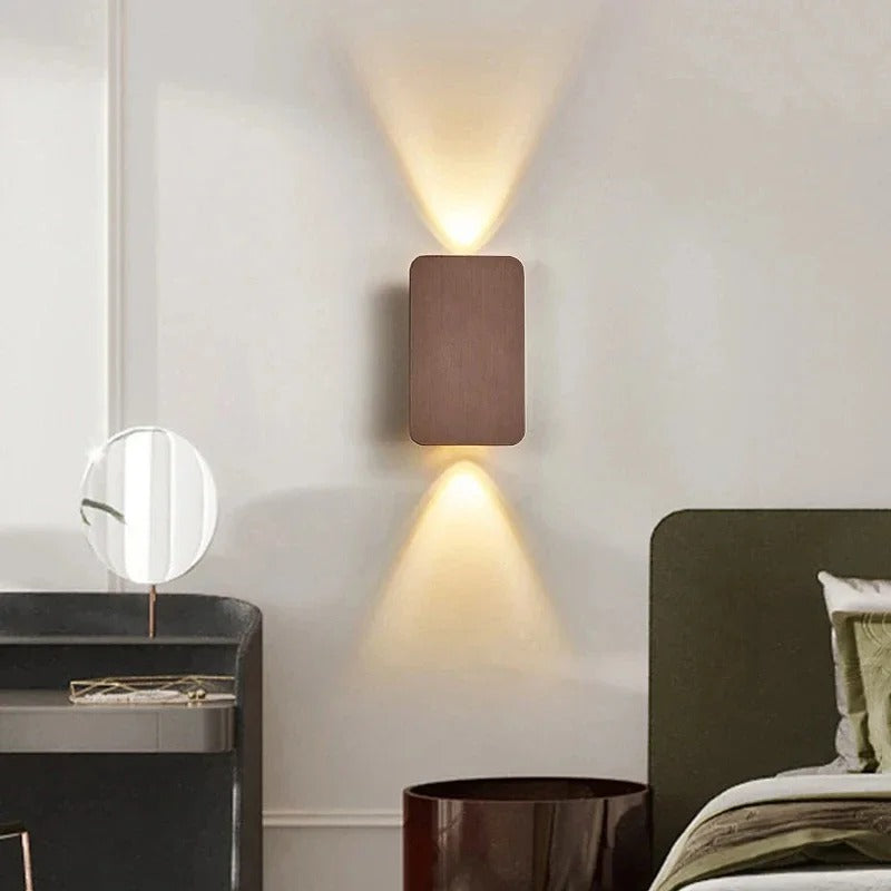 Xari™ | Modern wall lamp