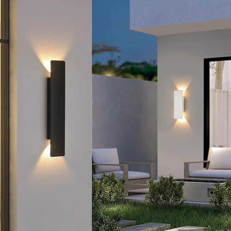 Azura™ | Modern outdoor wall light