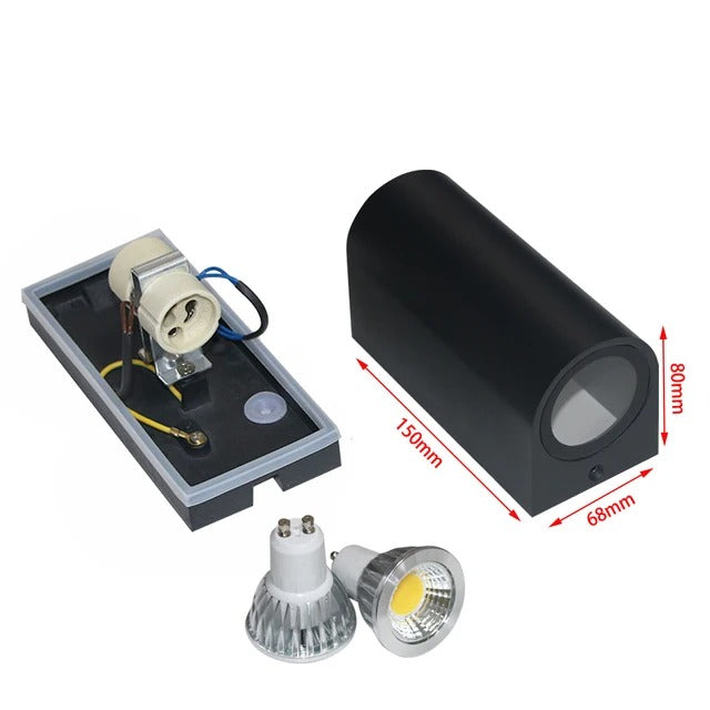 Jelvion™ | Slim wall light for outdoor use