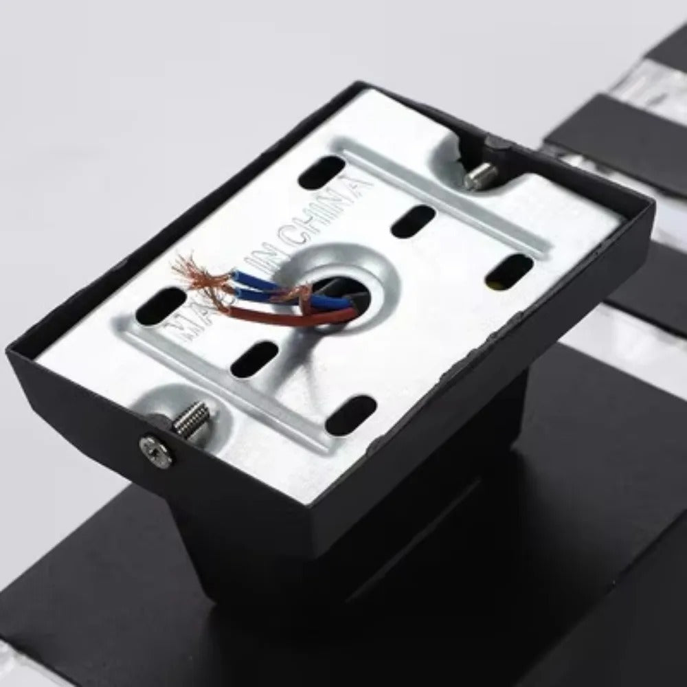 Inea™ | Modern up-down wall lamp