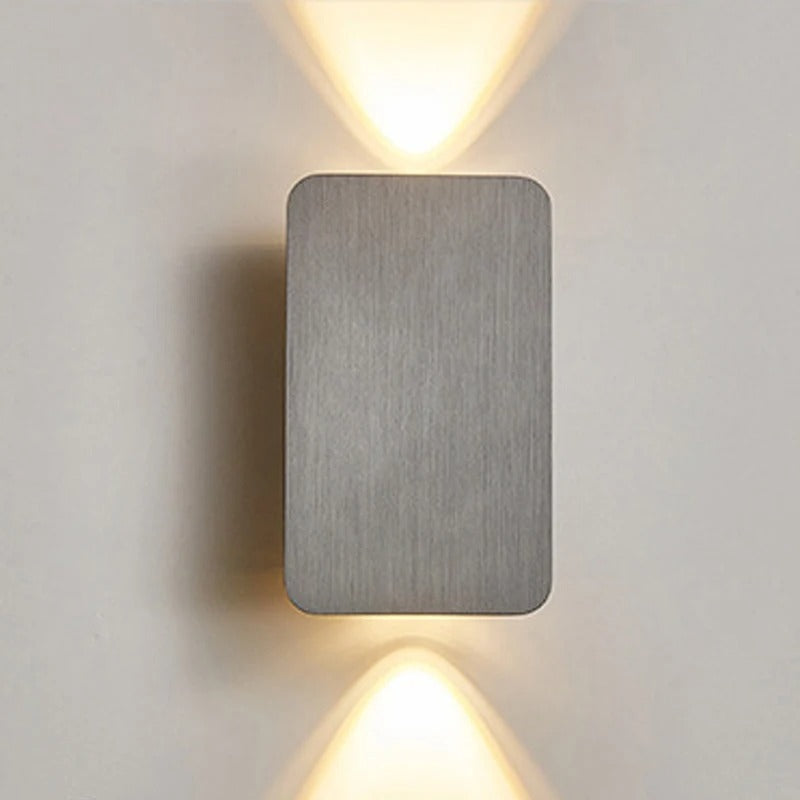 Xari™ | Modern wall lamp