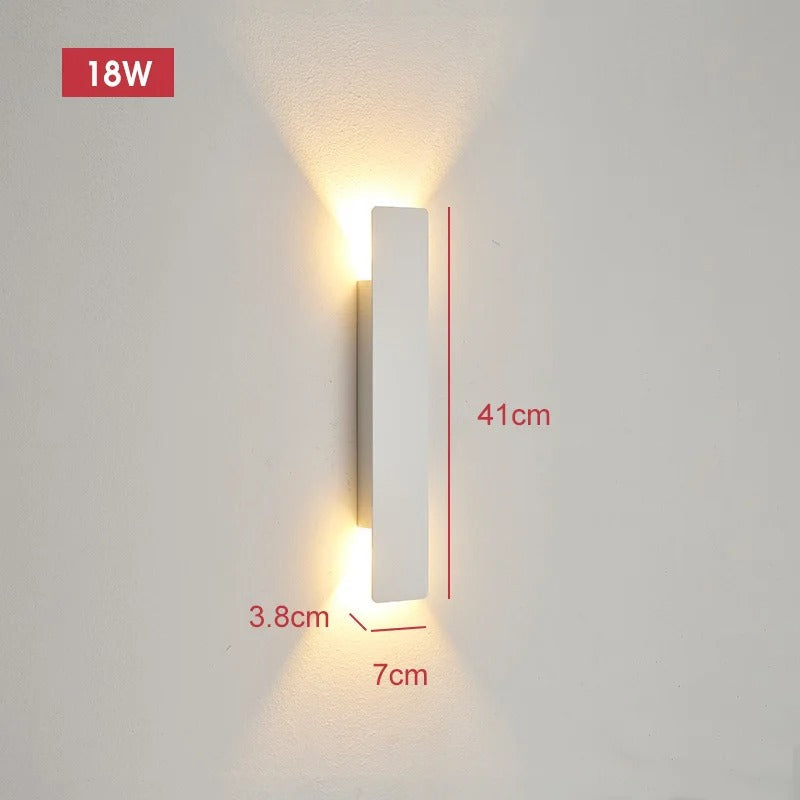 Azura™ | Modern outdoor wall light