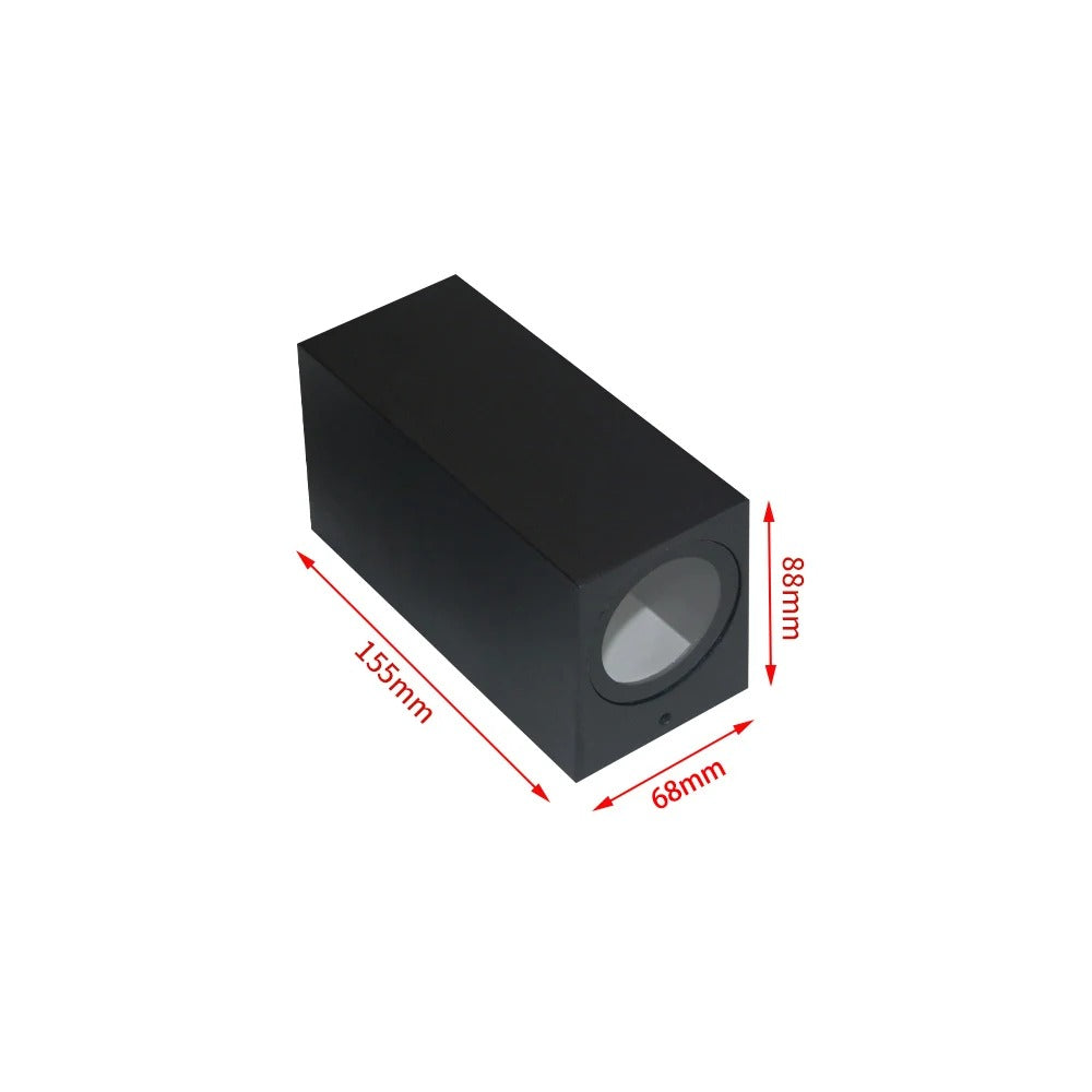 Jelvion™ | Slim wall light for outdoor use